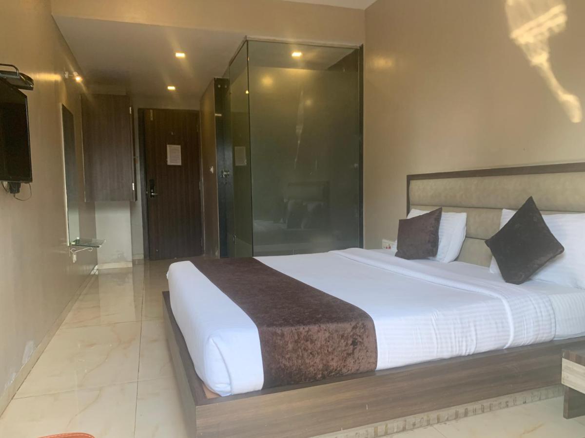 Hotel Merakee - Near Dahisar Mira Road Mumbai Mira-Bhayandar Exterior foto
